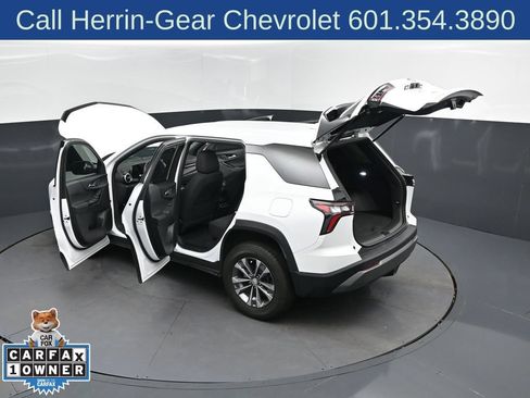 Used 2025 Chevrolet Equinox LT w/ Safety and Technology Package FWD image 48