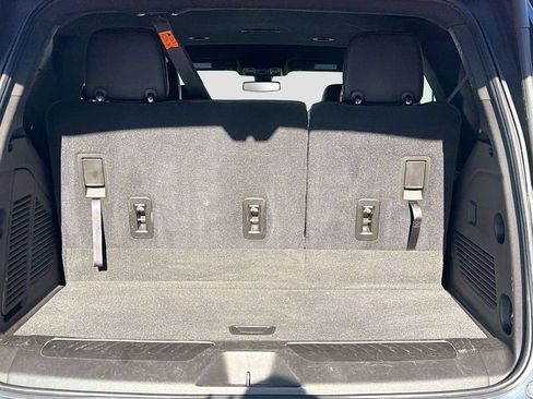 Used 2021 Chevrolet Tahoe LT RWD image 12