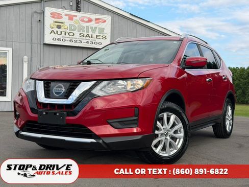 Used 2017 Nissan Rogue SV AWD/4WD image 1