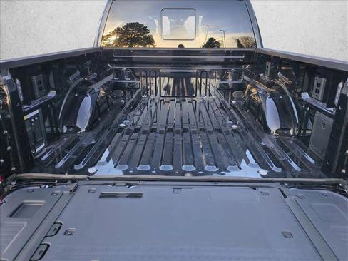 Used 2025 Ford F150 King Ranch w/ FX4 Off-Road Package image 6