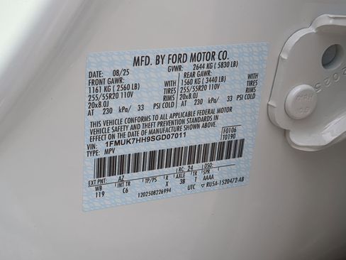 New 2025 Ford Explorer Platinum image 64