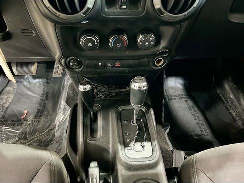 Used 2014 Jeep Wrangler Unlimited Sport w/ Quick Order Package 24S image 24