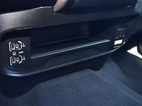 Used 2024 RAM 2500 Laramie w/ Safety Group image 27