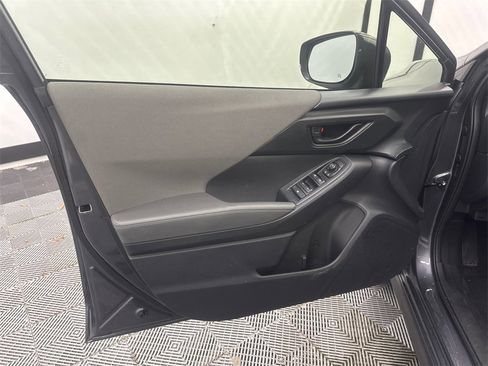 Used 2024 Subaru Crosstrek 2.0i Premium image 11