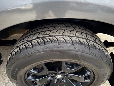 Used 2018 Nissan Frontier SV w/ Value Truck Package image 18