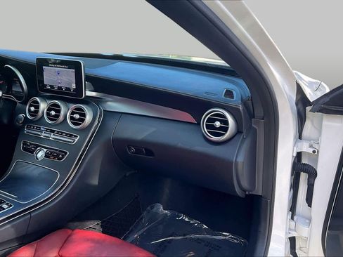 Used 2017 Mercedes-Benz C 300 4MATIC Sedan image 18