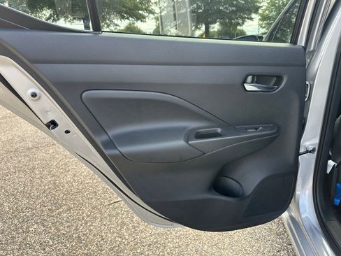 New 2025 Nissan Versa SV w/ Trunk Package FWD image 20