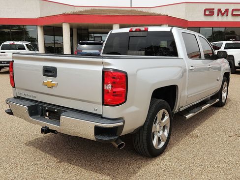 Used 2018 Chevrolet Silverado 1500 LT w/ Texas Edition RWD image 4