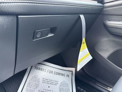 New 2026 Volkswagen Atlas Cross Sport SEL R-Line image 40