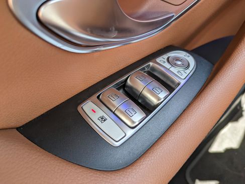 Used 2023 Mercedes-Benz E 450 Cabriolet image 20