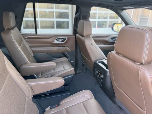 Used 2022 Chevrolet Tahoe High Country image 13