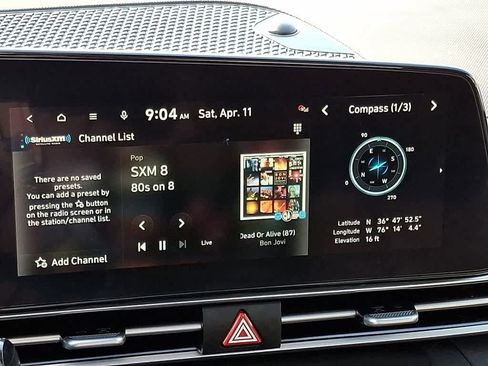 Used 2025 Hyundai Elantra SEL image 17