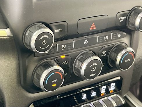 Used 2022 RAM 1500 Laramie w/ Sport Appearance Package image 19