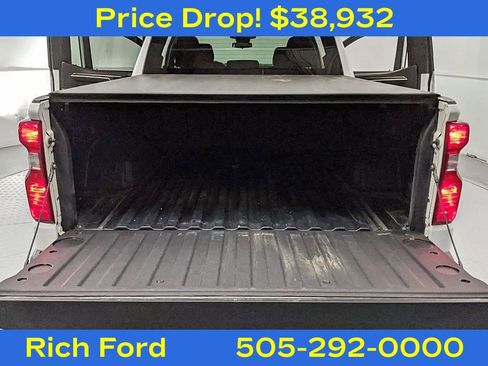 Used 2023 Chevrolet Silverado 1500 LT AWD/4WD image 23