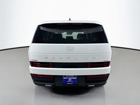 Used 2026 Hyundai Santa Fe SE FWD image 6