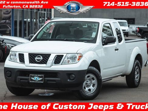 Used 2019 Nissan Frontier S image 1