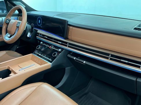 Used 2024 Hyundai Santa Fe Limited image 25