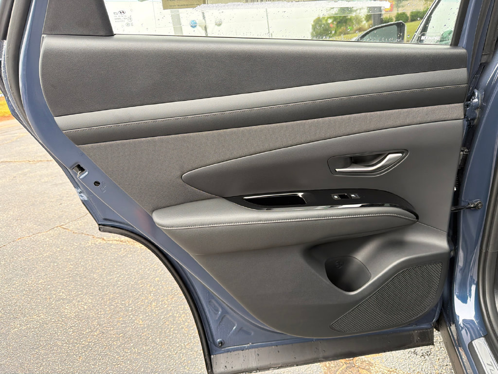New 2026 Hyundai Tucson Limited FWD image 22
