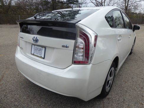 Used 2012 Toyota Prius Two image 10