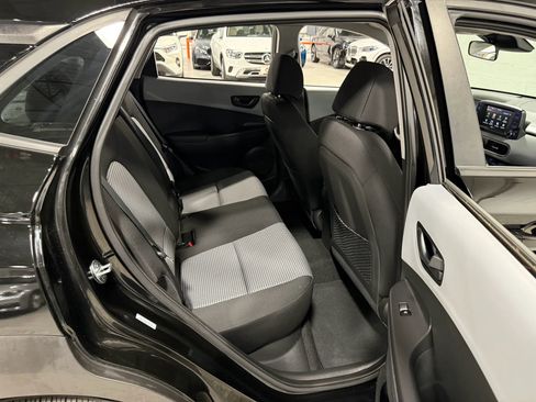 Used 2019 Hyundai Kona SE AWD/4WD image 52