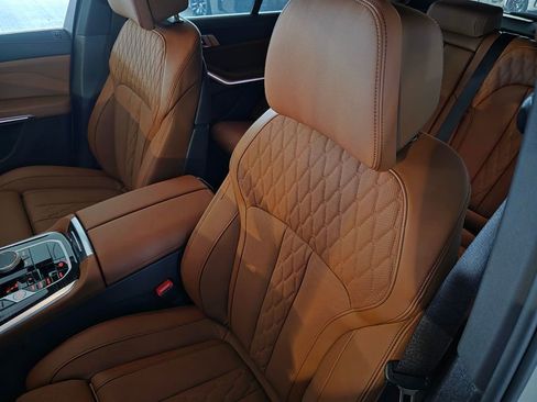 New 2026 BMW X5 sDrive40i w/ M Sport Package RWD image 9