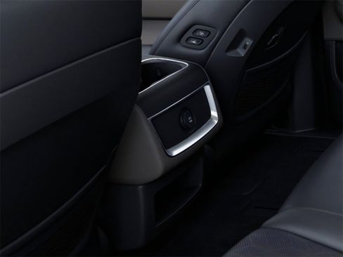 New 2026 Kia Carnival EX image 26