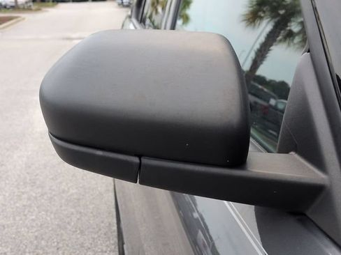 Used 2023 Ford Explorer XLT w/ Equipment Group 202A RWD image 12