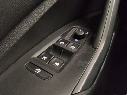 Used 2020 Volkswagen Jetta R-Line w/ R-Line Cold Weather Package FWD image 27