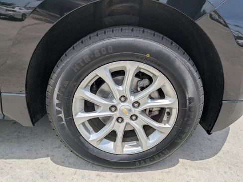 Used 2021 Chevrolet Equinox LT AWD/4WD image 9