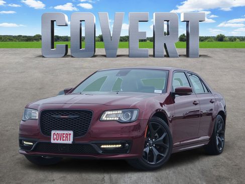 Used 2023 Chrysler 300 S w/ Comfort Group RWD image 1
