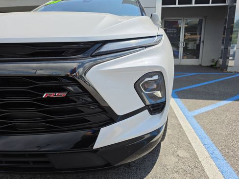 Used 2023 Chevrolet Blazer RS w/ Driver Confidence II Package AWD/4WD image 10