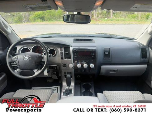 Used 2012 Toyota Tundra 4x4 CrewMax w/ SR5 Pkg image 19