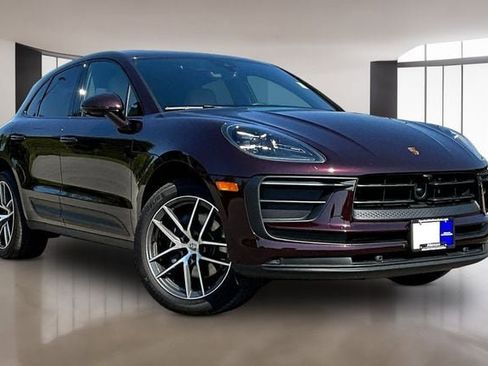 Used 2026 Porsche Macan AWD/4WD image 3