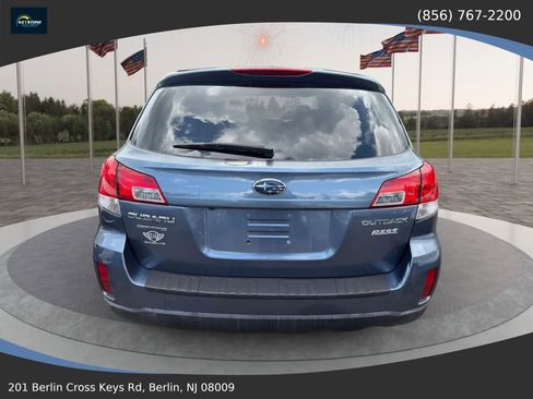 Used 2014 Subaru Outback 2.5i Premium w/ Moonroof Package image 4