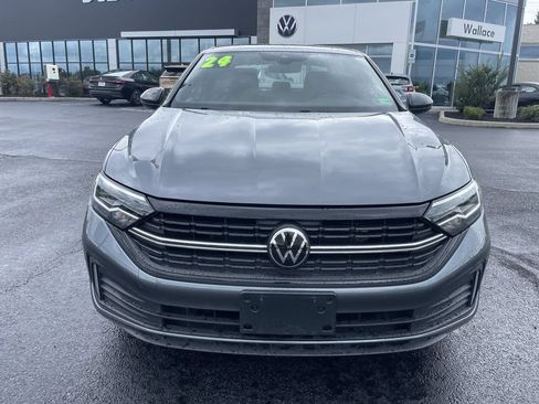 Certified 2024 Volkswagen Jetta Sport FWD image 2
