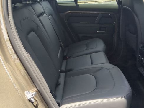 Certified 2025 Land Rover Defender 110 S AWD/4WD image 22
