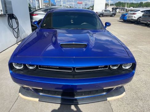 Used 2021 Dodge Challenger GT RWD image 7