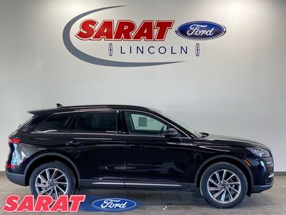 New 2025 Lincoln Corsair AWD w/ Equipment Group 101A