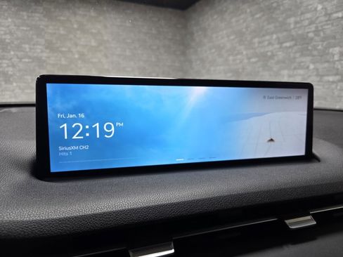 Used 2023 Genesis GV70 2.5T w/ Advanced Package image 21