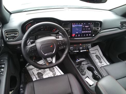Used 2025 Dodge Durango GT image 16