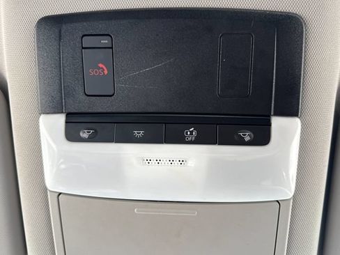 Used 2024 Nissan Rogue SV FWD image 10