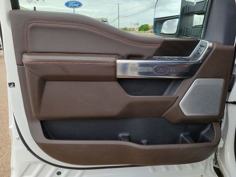 Used 2024 Ford F250 King Ranch w/ Chrome Package AWD/4WD image 18