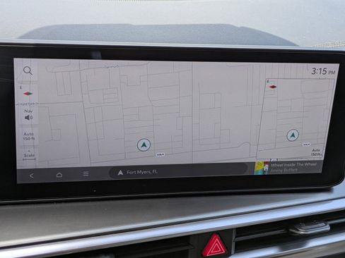 Certified 2025 Kia Sorento EX w/ EX Panoramic Sunroof Package AWD/4WD image 26