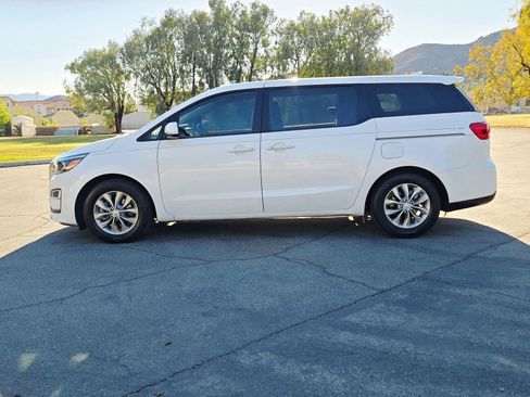Used 2020 Kia Sedona LX FWD image 5