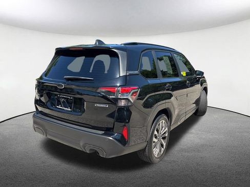 Certified 2025 Subaru Forester Touring AWD/4WD image 16