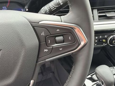 New 2026 Chevrolet Trax LT w/ Midnight Edition FWD image 12