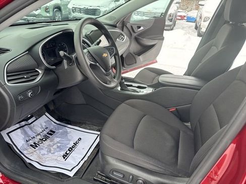 Used 2022 Chevrolet Malibu LT w/ LPO, Floor Liner Package image 14