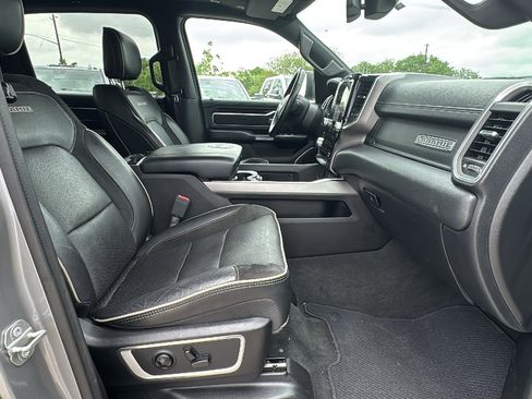 Used 2020 RAM 1500 Laramie w/ Sport Appearance Package image 27