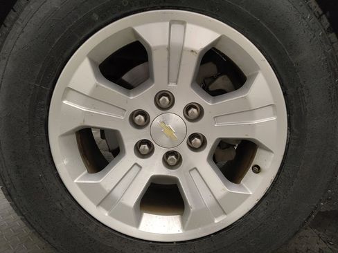 Used 2019 Chevrolet Silverado 1500 LT w/ All Star Edition image 31