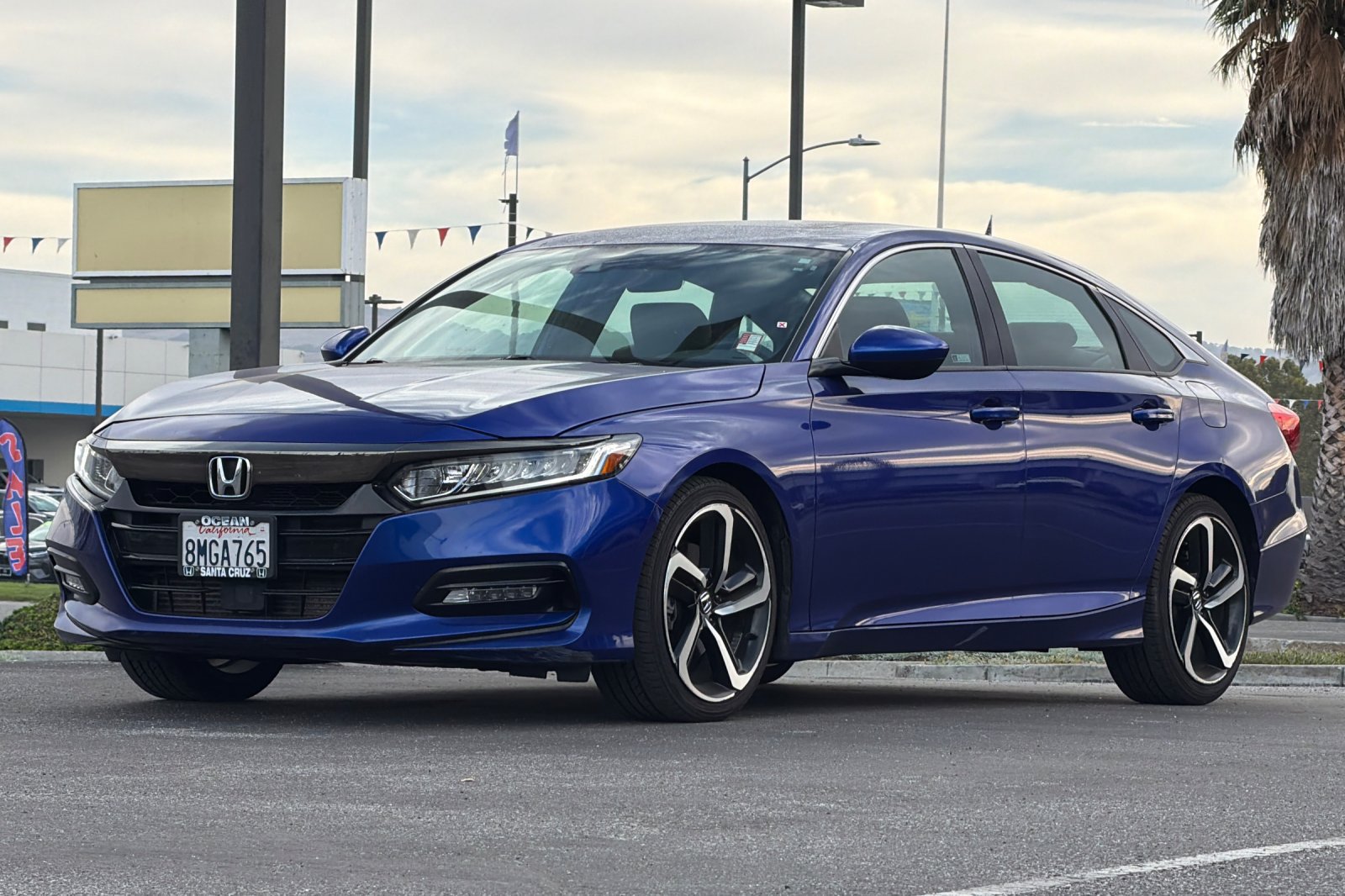 Used 2019 Honda Accord Sport image 9